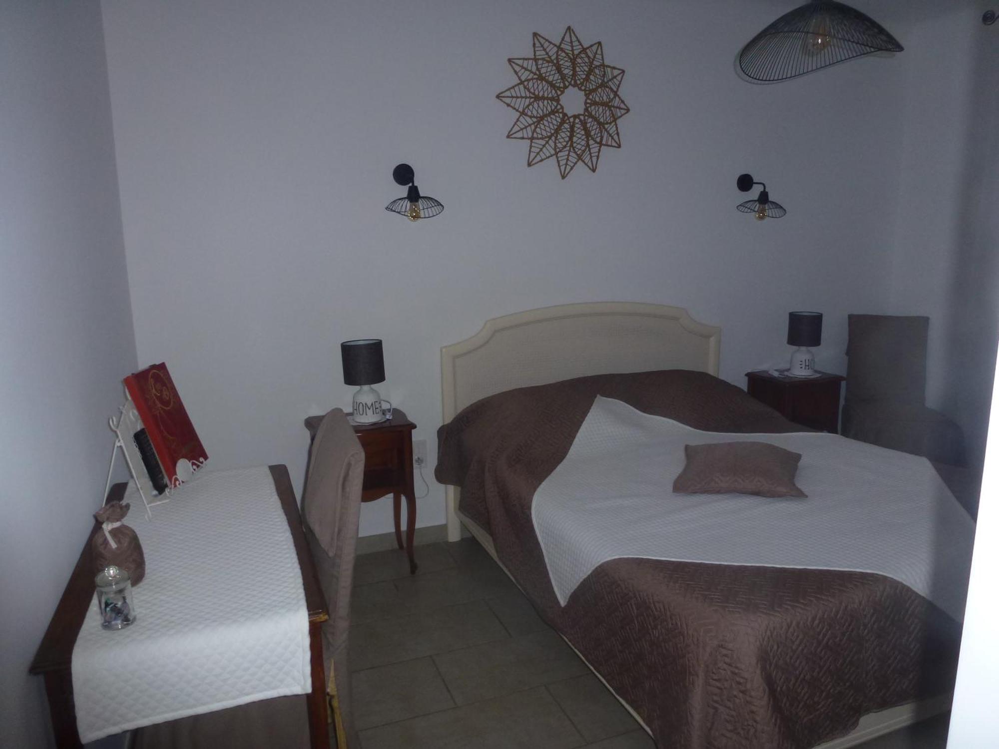 Chambre D'Hotes La Pinede Lambesc Zewnętrze zdjęcie