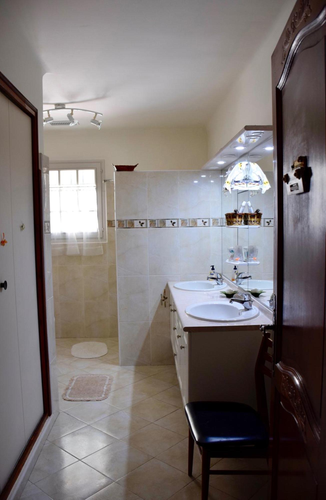 Chambre D'Hotes La Pinede Lambesc Zewnętrze zdjęcie